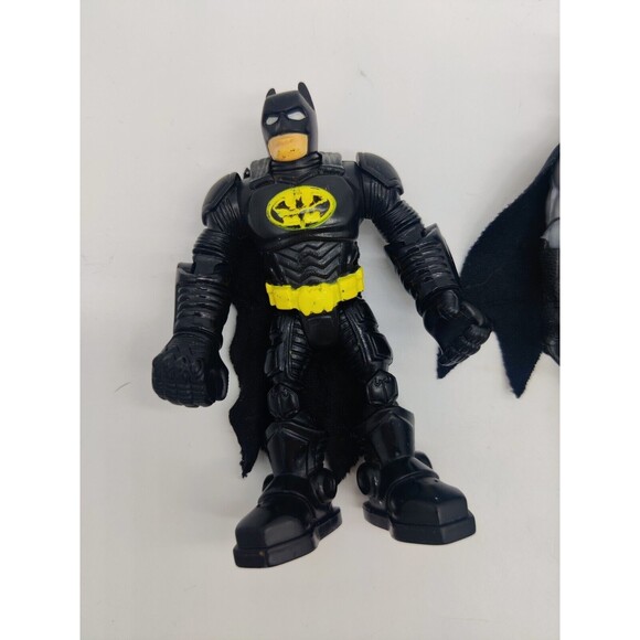 Batman Action Figure Mixed Lot 4 Toy Toys Super Hero Figurines Different Dolls - Picture 2 of 15